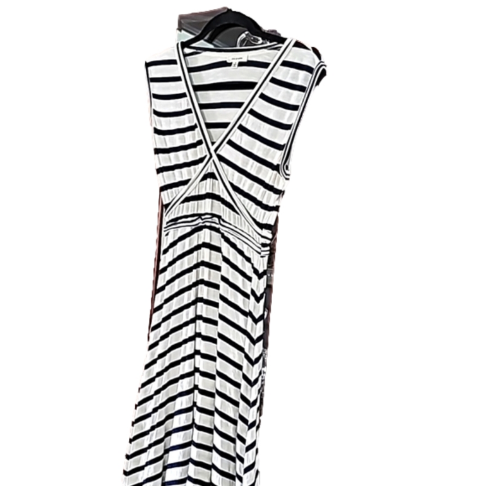 Max Studio Dress Black and white stripes small